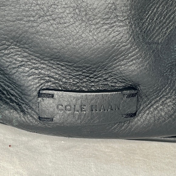 Cole Haan Black Leather Tote Bag Gold Ring Tassel Zipper Top Shoulder Bag - Picture 4 of 15